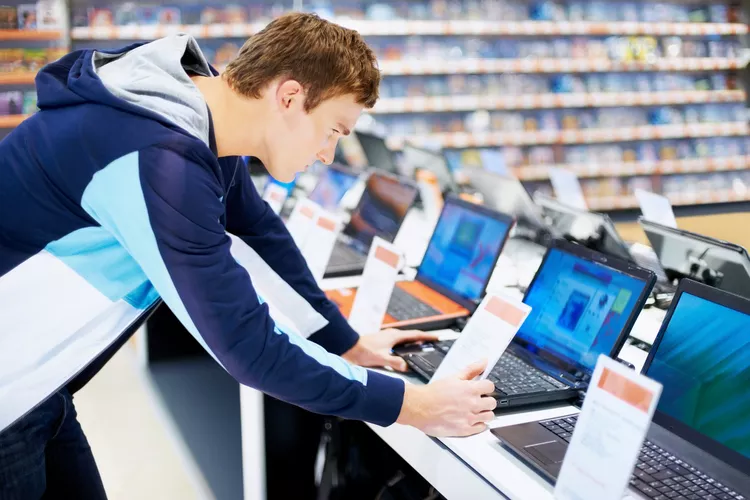 15 Common Laptop Buying Mistakes to Avoid: Your 2024 Guide