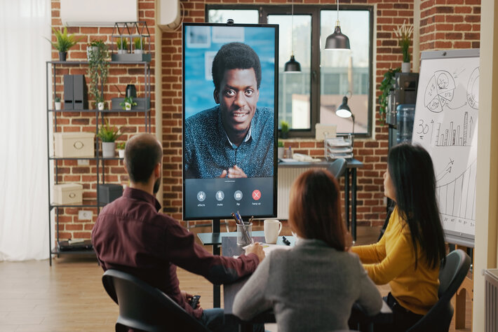 Remote Work Guide for Small Businesses - 2024 7 Remote Work