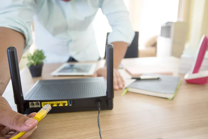 Troubleshooting "No Internet, Secured" Problems in Windows 10 7 No Internet