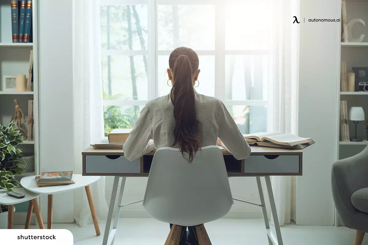 Creating Your Personalized Workspace - 2025 8 Personalized Workspace3